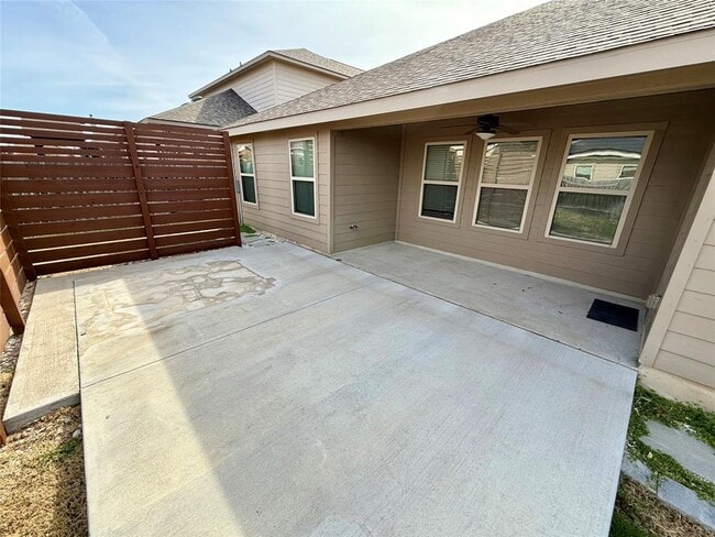 Building Photo - 4512 Chestnut Meadows Bend