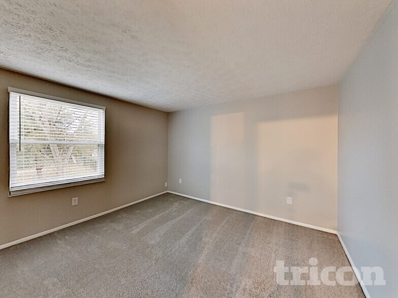 Building Photo - 9021 Touchstone Ln