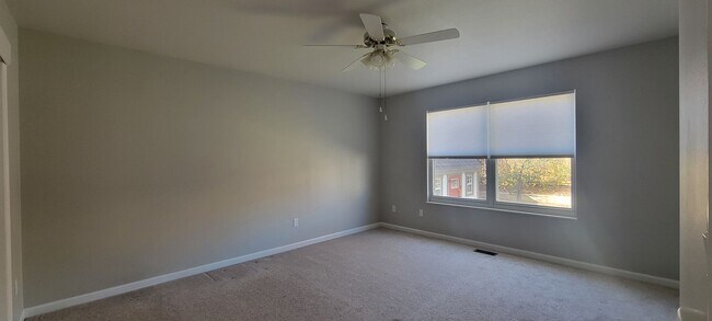 Building Photo - 2213 Twinflower W