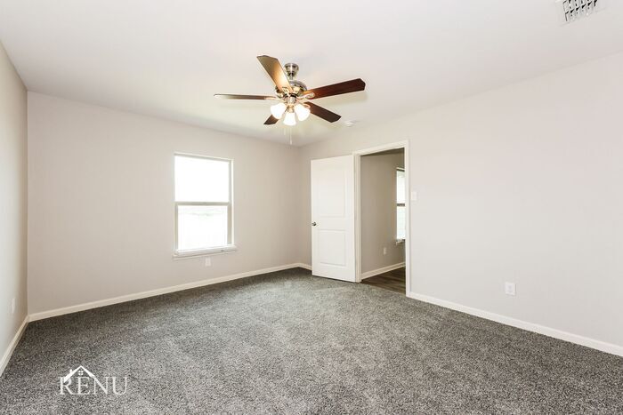 Building Photo - 178 Drifter Dr