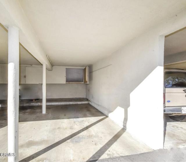 Building Photo - 2707 Montrose Ave