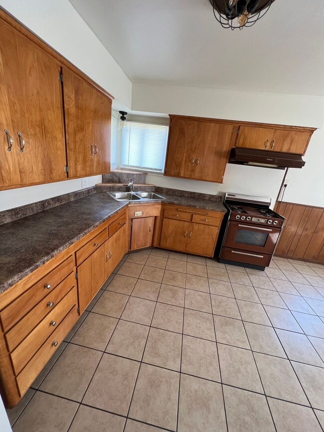 Building Photo - Coming Soon: Spacious 2-Bedroom Home with Bonus Office & Modern Upgrades