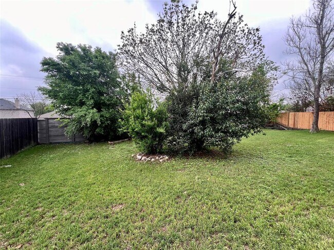 Building Photo - 16713 Marsala Springs Dr