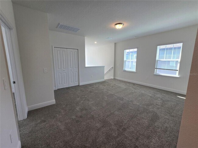 Building Photo - 2284 Hen Rd