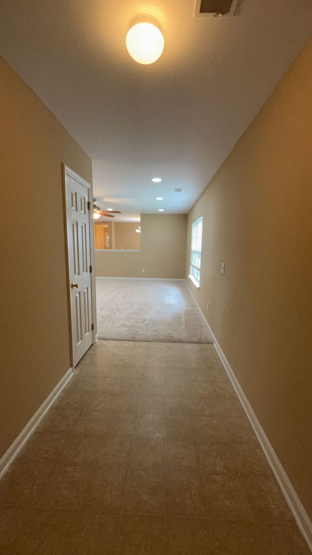 Building Photo - 135 Wildberry Ln