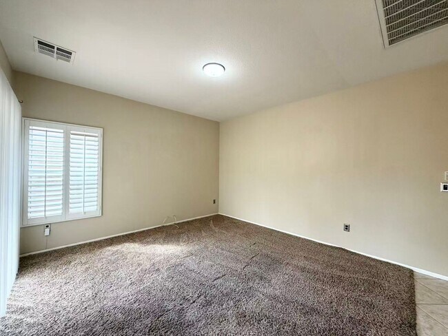 Building Photo - 11257 Playa Caribe Ave