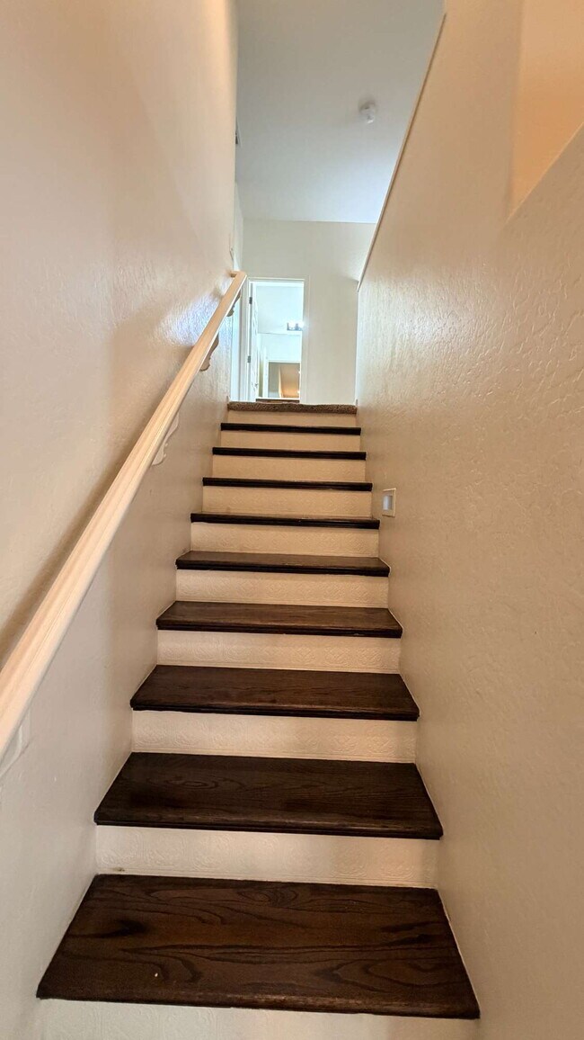 Building Photo - 18175 N Cook Dr