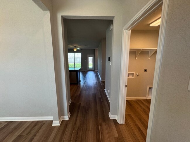 Building Photo - 938 James Parker Cir