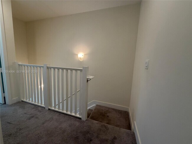 Building Photo - 10222 NW 64th Way