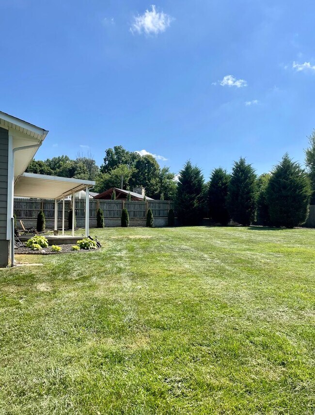 Building Photo - 229 Elkmont Rd