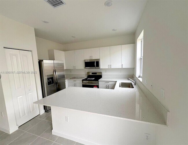 Building Photo - 16243 SW 292nd St