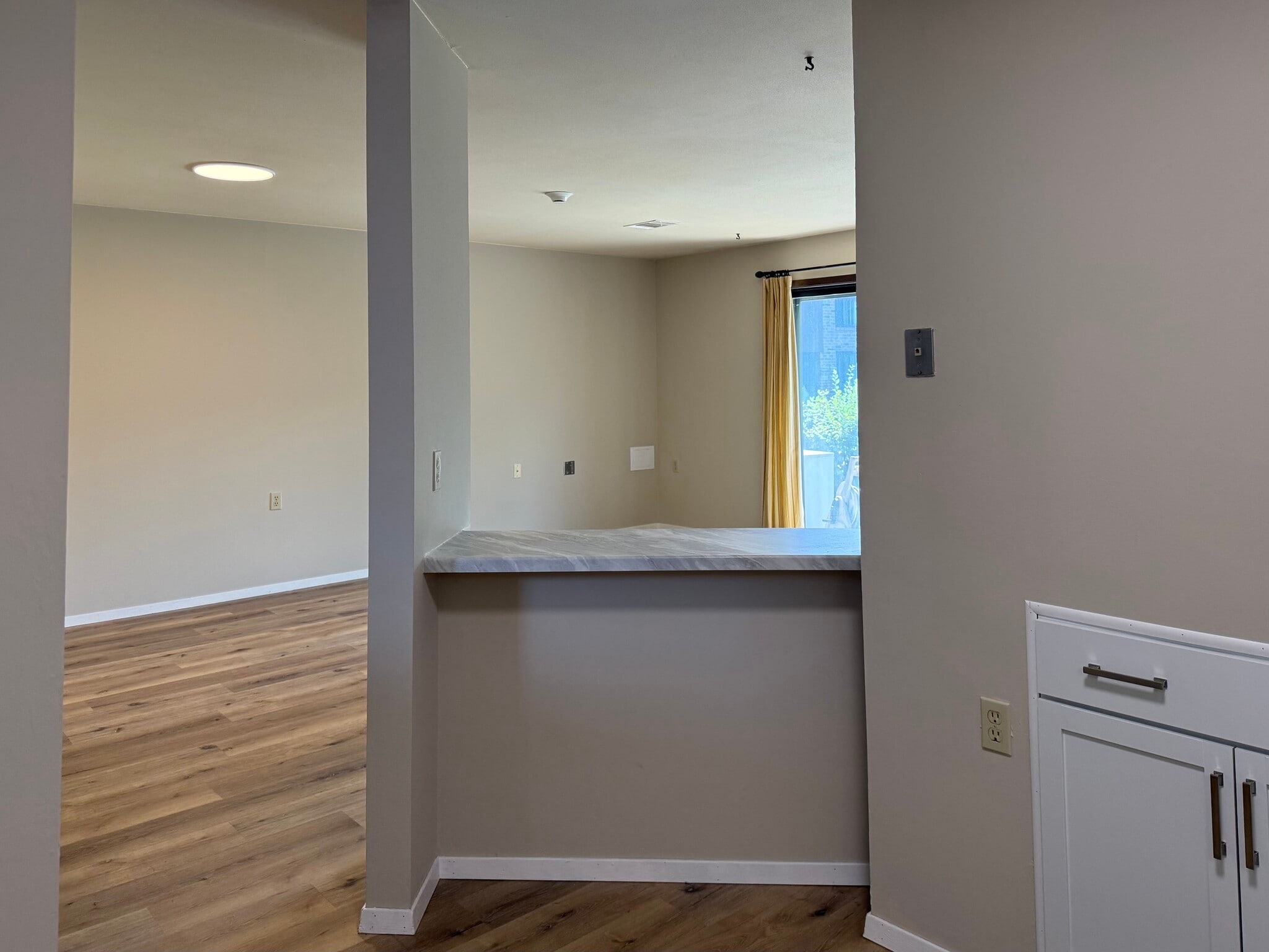 Building Photo - 9028 N Park Plaza Ct