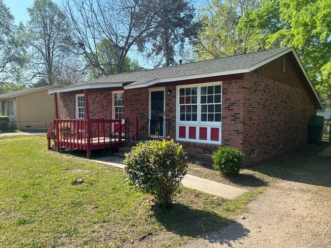 Building Photo - 4539 Bluff Rd