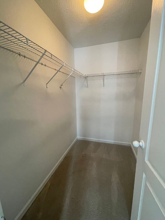 Building Photo - 4233 Sandstone Dr