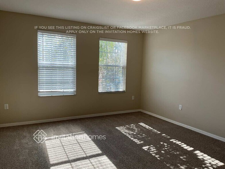 Building Photo - 3174 Burdock Ave