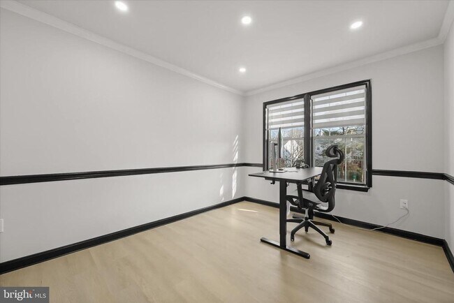 Building Photo - 10626 Fitzgibbon Ct