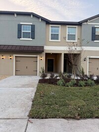 Building Photo - Angeline Townhome