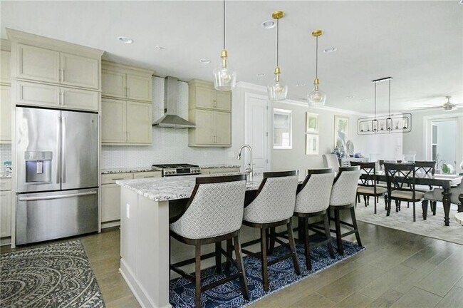 Building Photo - 535 Letchas Ln