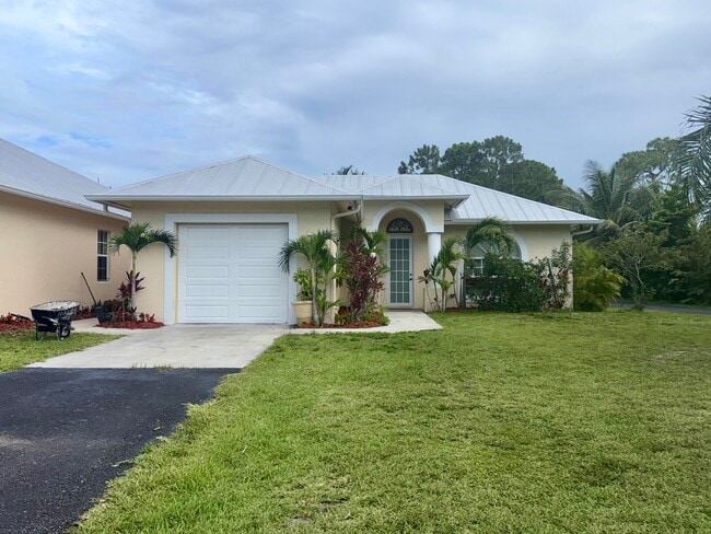 Building Photo - 12094 Citrus Grove Blvd