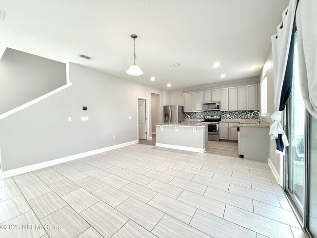 Building Photo - 12357 Sea Island Dr