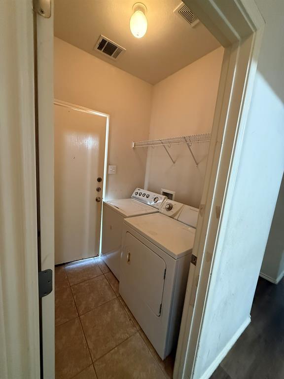Building Photo - 1514 Kothman Dr
