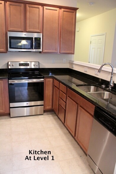 Building Photo - 11033 Ardglass Ct