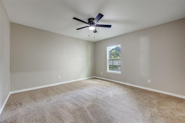 Building Photo - 609 W Owings St