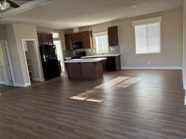 Building Photo - 7045 Molokai Dr