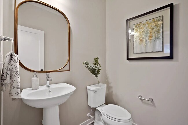 Building Photo - 3793 Shoal Way