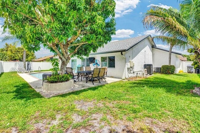 Building Photo - 19119 Winslow Terrace