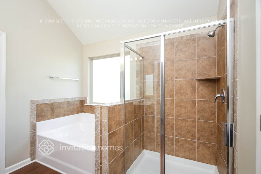 Building Photo - 777 Sunset Down Ct SW