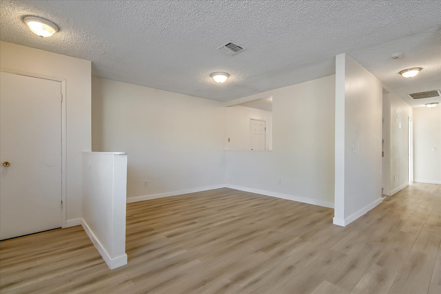 Building Photo - 9223 Langdon Ave