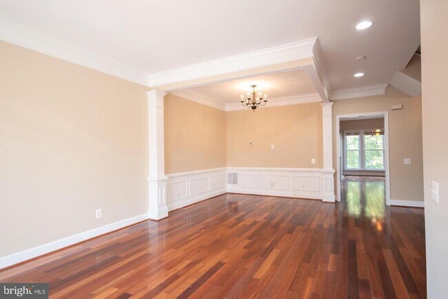 Building Photo - 2444 Terra Cotta Cir