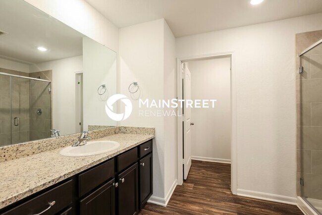 Building Photo - 4 Bedroom Pet-Friendly Home in New Braunfe...