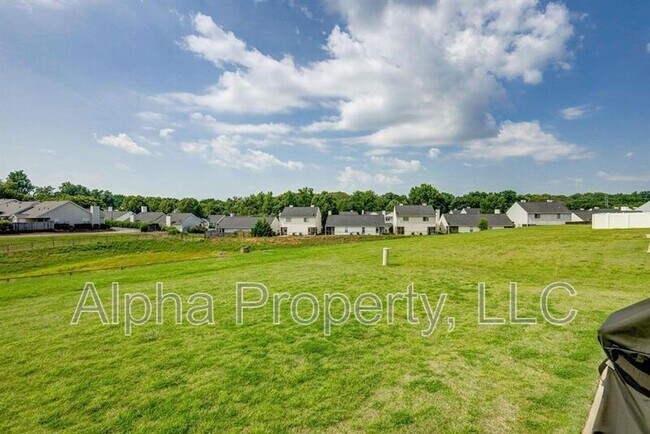 Building Photo - 28 Irvington Dr