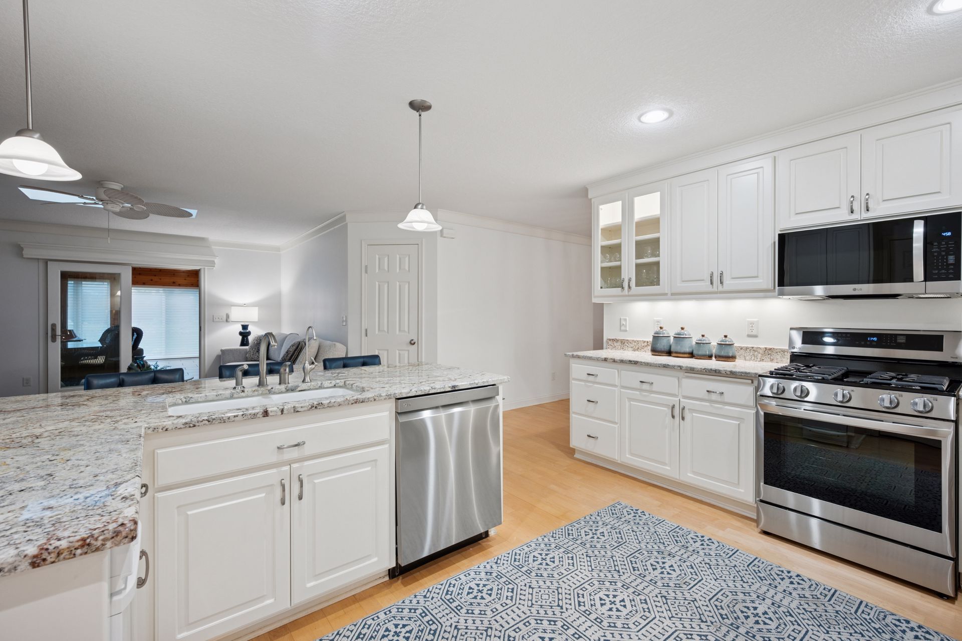 SS appliances, granite tops, plenty of counter space for prepping meals - 145 Holly Ln N