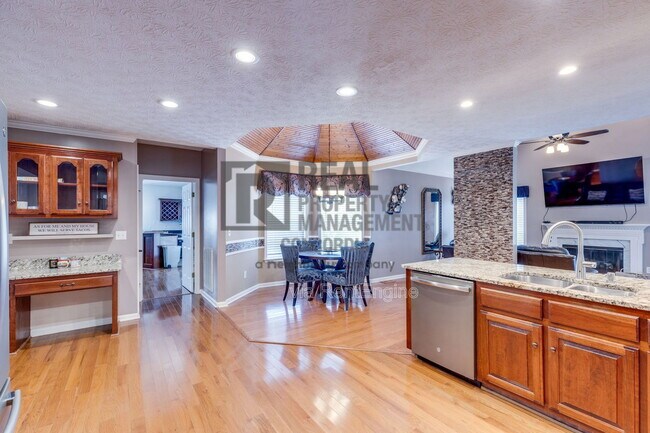 Building Photo - 3 Kyle Ct