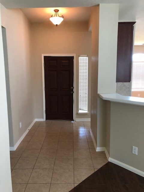 Building Photo - 16826 Shoal Park Dr