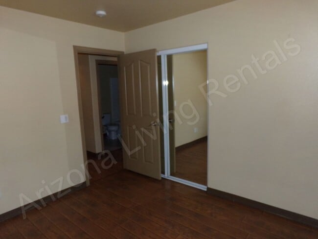 Building Photo - BEAUTIFUL HOME NEAR WALLECK RANCH