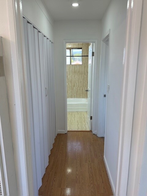 Building Photo - 435 W Acacia Ave