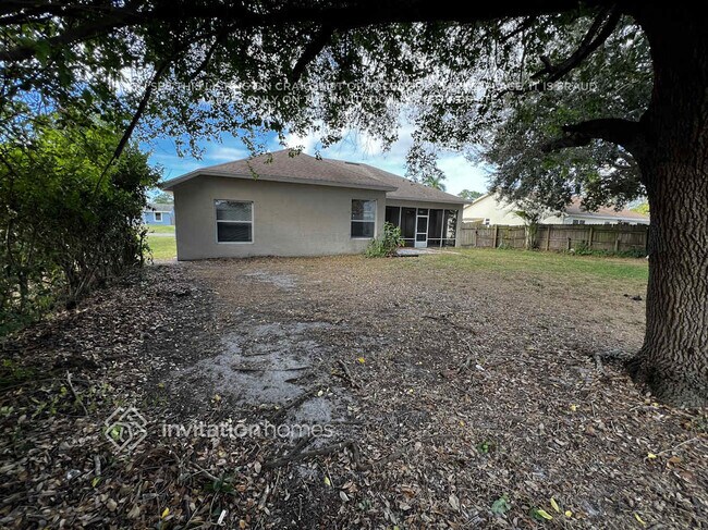 Building Photo - 2089 SW Idaho Ln