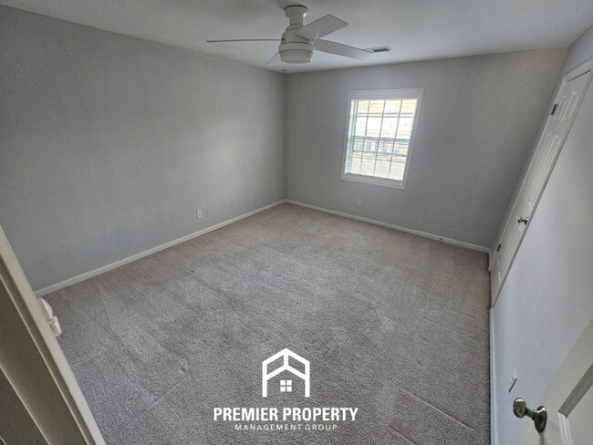 Building Photo - Executive 4BR Estate in Dogwood Trails | Houston High Schools & Designer Finishes