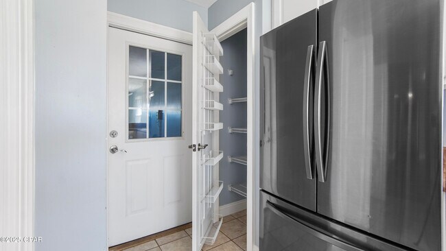 Building Photo - 4806 McCall Ln