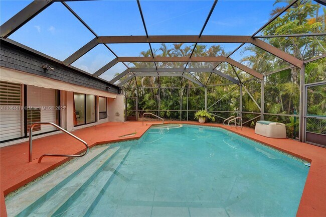Building Photo - 5708 Mulberry Dr