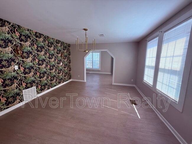 Building Photo - 1305 Tutwiler Ave