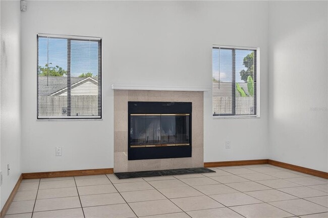 Building Photo - 4059 Waterview Loop