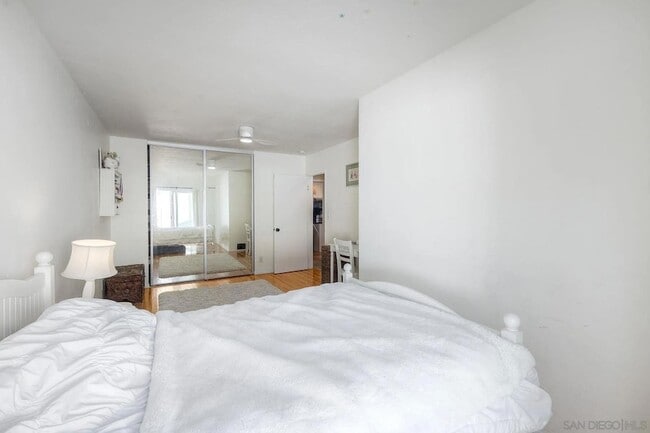 Building Photo - 1166 Agate St