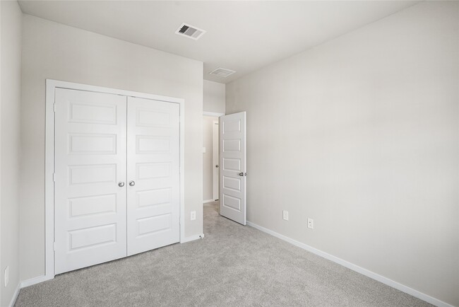Building Photo - 3119 Quiet Sunset Dr