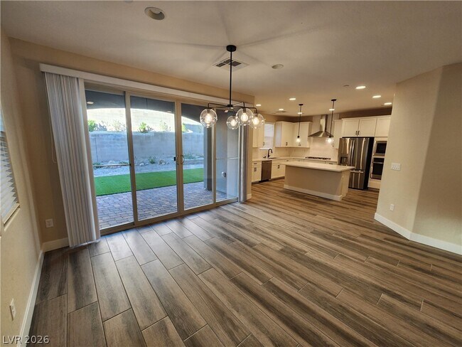 Building Photo - 2209 Fish Hawk St