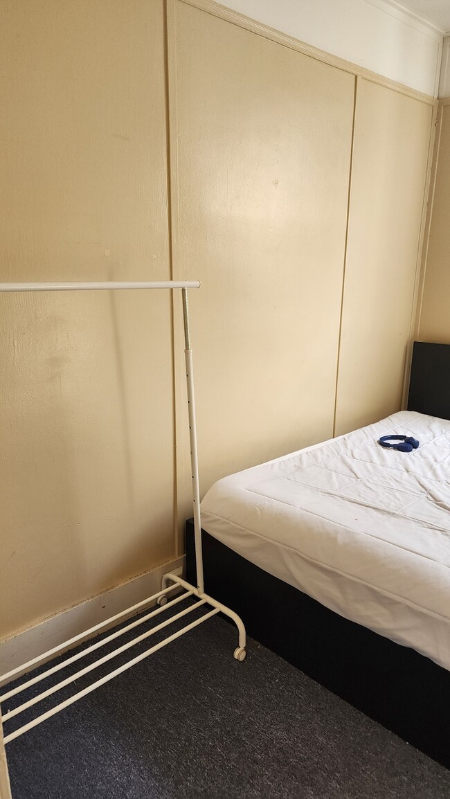 Building Photo - 258 Granada Ave